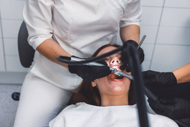 Best Broken or Cracked Tooth Emergency Dentist in Oakfield, WI