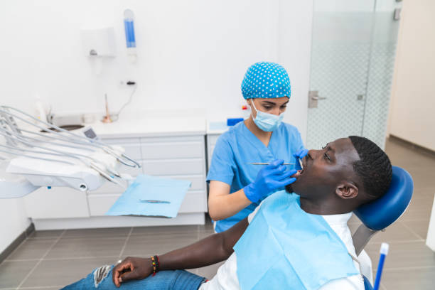 Best Weekend Emergency Dentist in Oakfield, WI